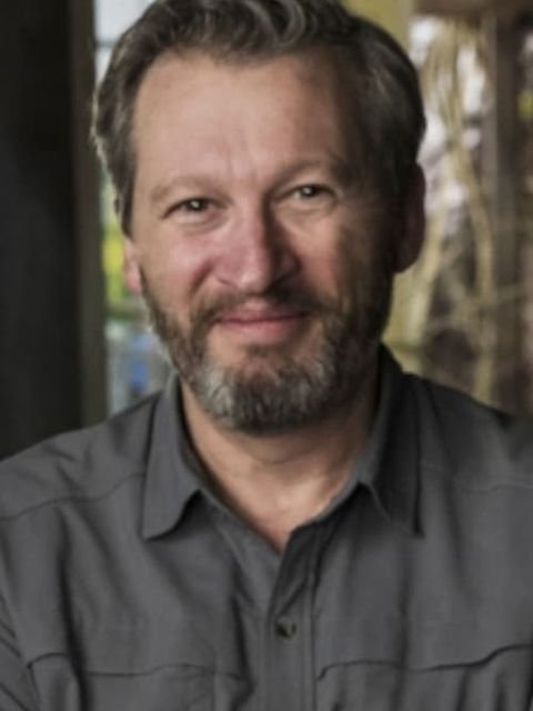 Ken Kwapis