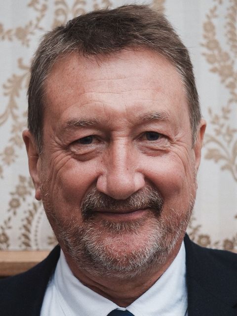 Steven Knight